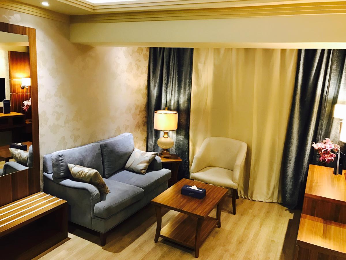 Gems Hotel Бейрут Екстер'єр фото