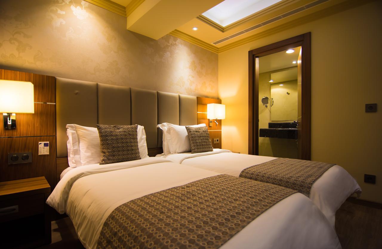 Gems Hotel Бейрут Екстер'єр фото